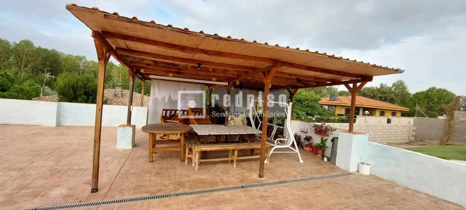 Villa con piscina in vendita a Lucillos, imagen 7