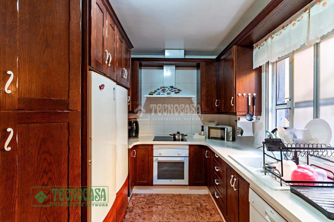 Cuina de Casa adosada en venda en El Ejido amb Aire condicionat i Terrassa