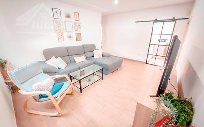 Sala d'estar de Casa o xalet en venda en  Córdoba Capital amb Traster