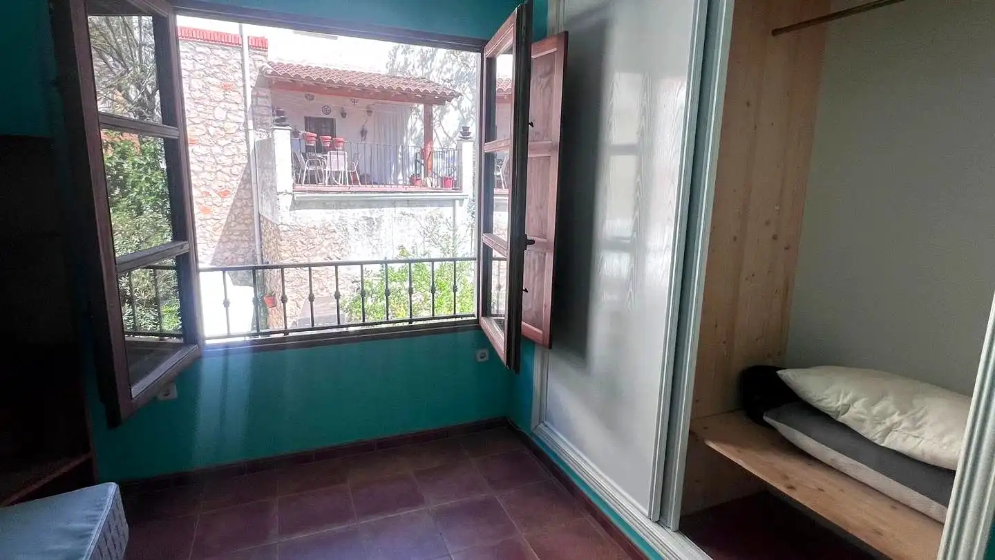 Terrassa de Casa adosada en venda en Olmeda de las Fuentes amb Calefacció i Jardí privat