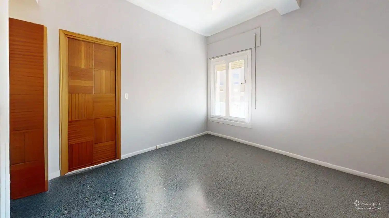 Bedroom of Flat for sale in Sevilla  with Air Conditioner, Terrace and Storage room