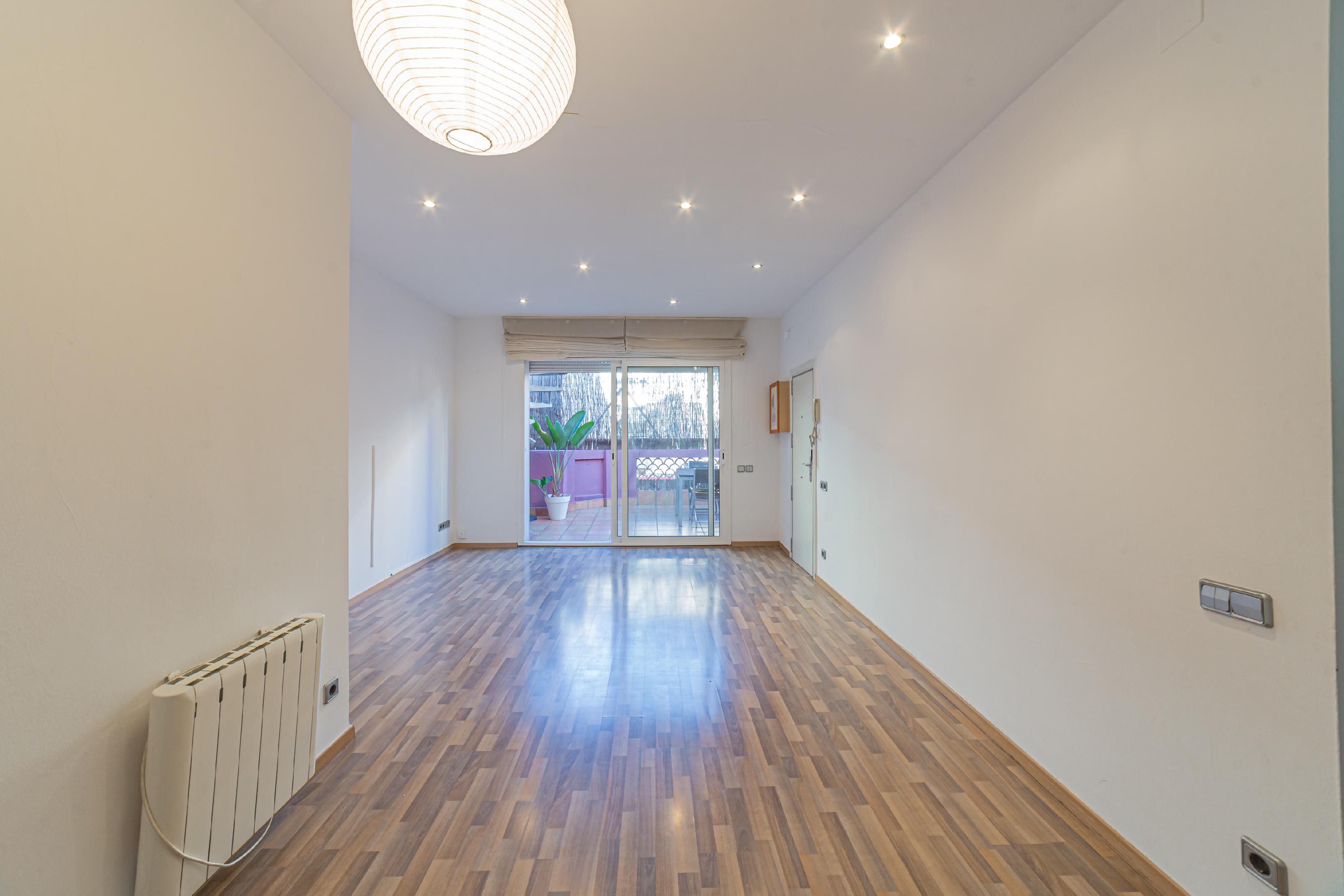 Sala de estar de Piso en venta en  Barcelona Capital con Aire acondicionado, Calefacción y Parquet