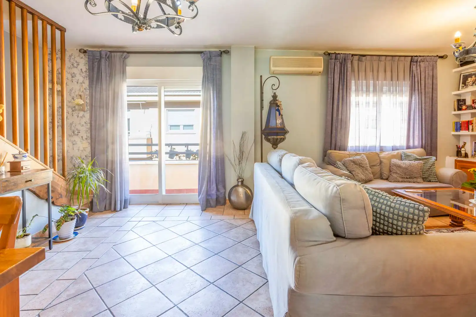 Living room of Flat for sale in Brunete  with Air Conditioner, Heating and Private garden