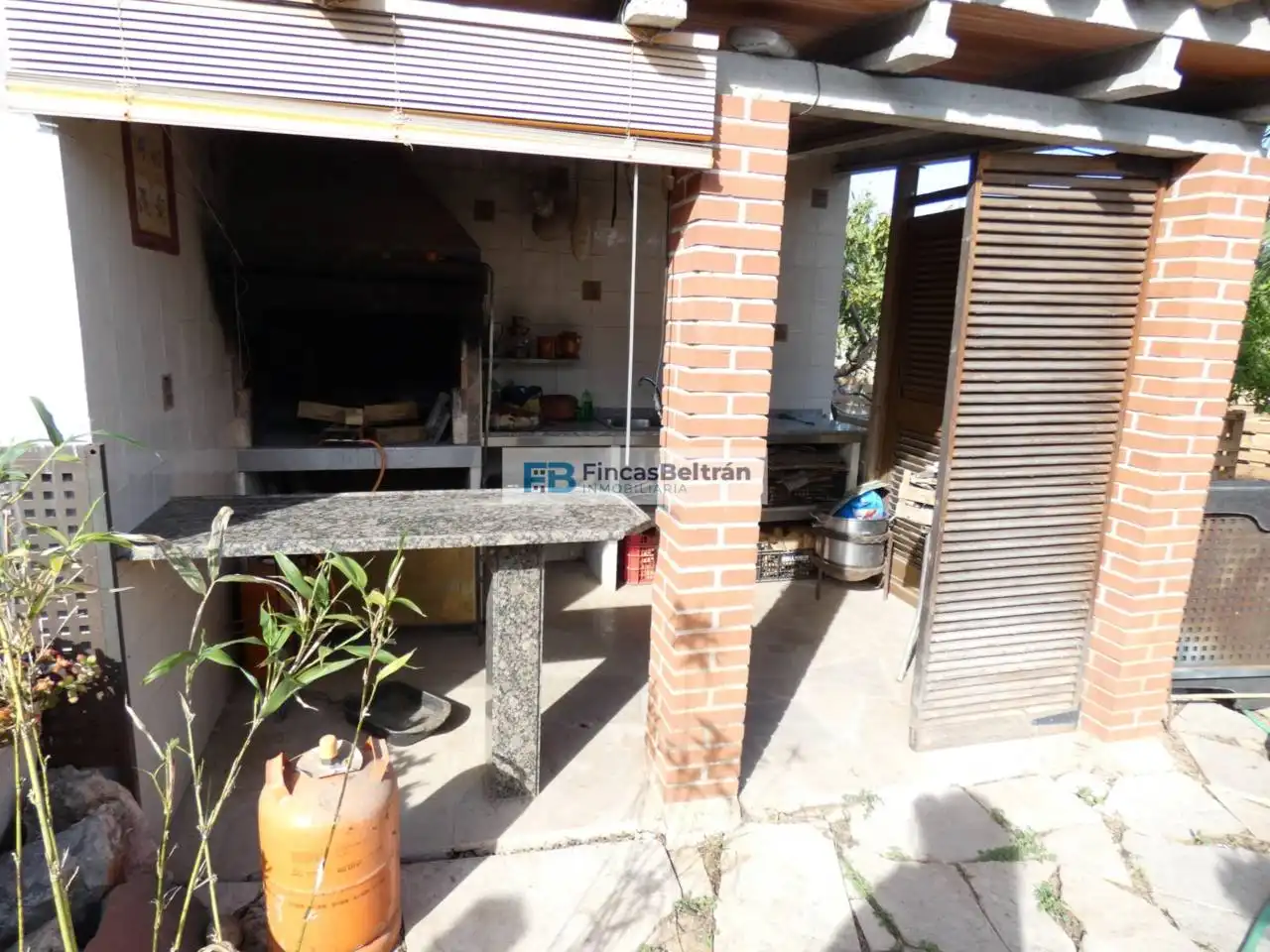Cuina de Finca rústica en venda en Benicarló amb Jardí privat i Moblat