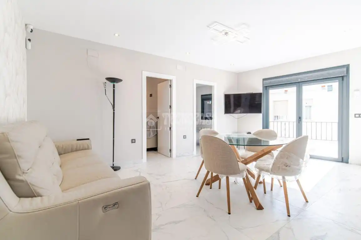 Piso con terraza en venta en Castell de Ferro