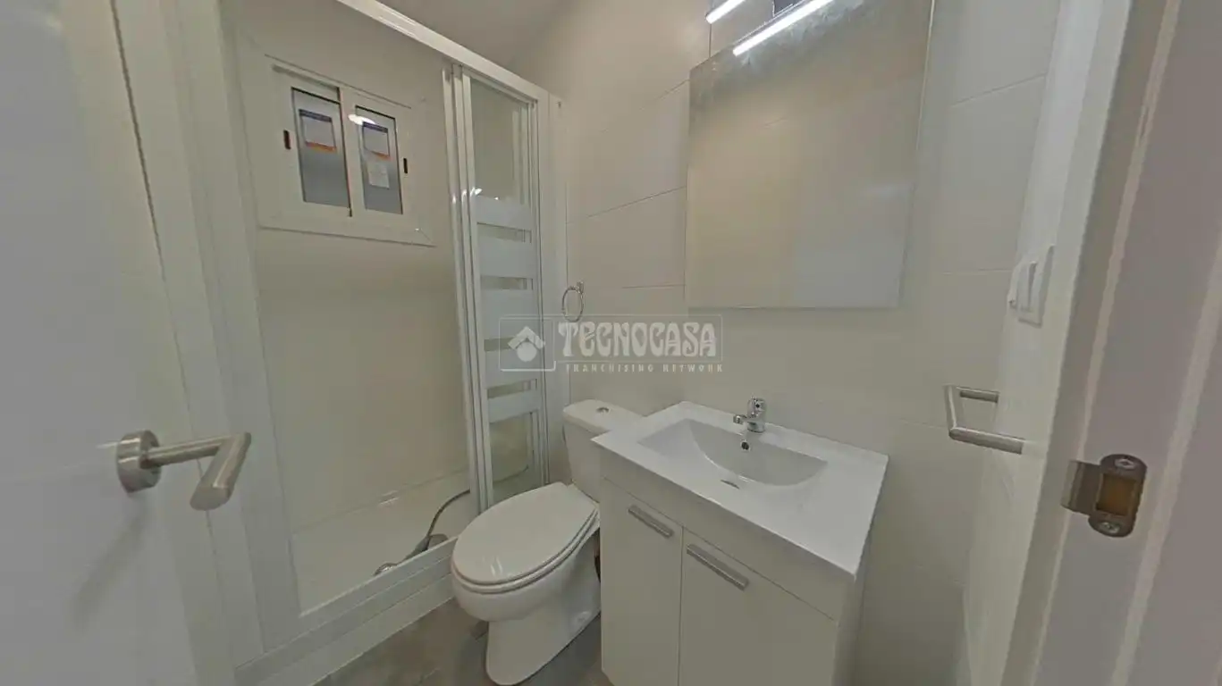 Baño de Piso en venta en Cornellà de Llobregat