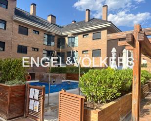 Vista exterior de Apartament de lloguer en Pozuelo de Alarcón amb Aire condicionat, Calefacció i Parquet