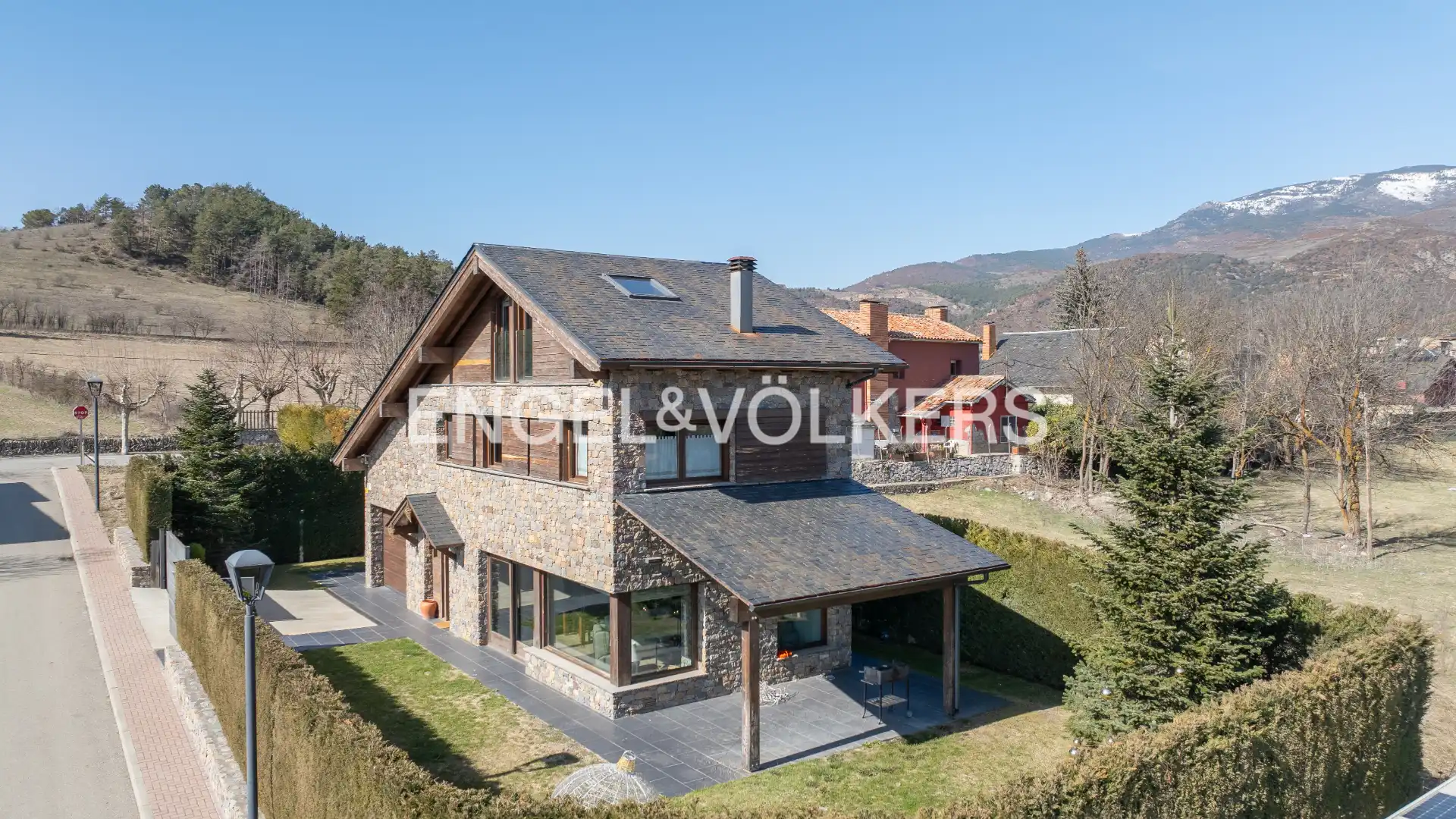 Exterior view of Houses for sale in Bellver de Cerdanya  with Heating, Private garden and Parquet flooring