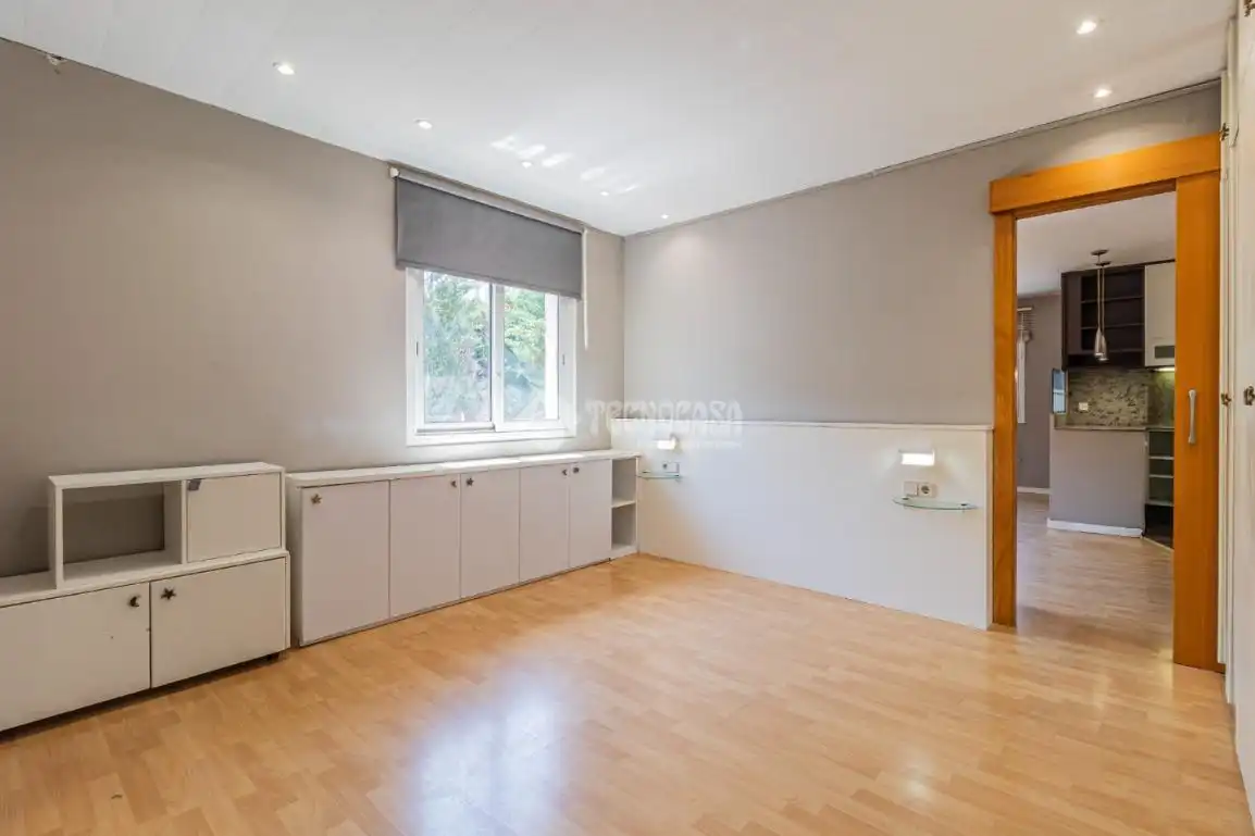 Habitación de Ático en venta en Sant Cugat del Vallès con Balcón