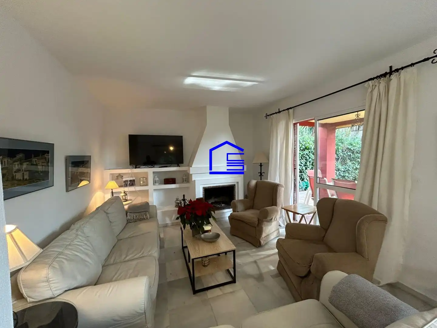 Sala de estar de Casa o chalet de alquiler en El Puerto de Santa María con Aire acondicionado, Calefacción y Jardín privado