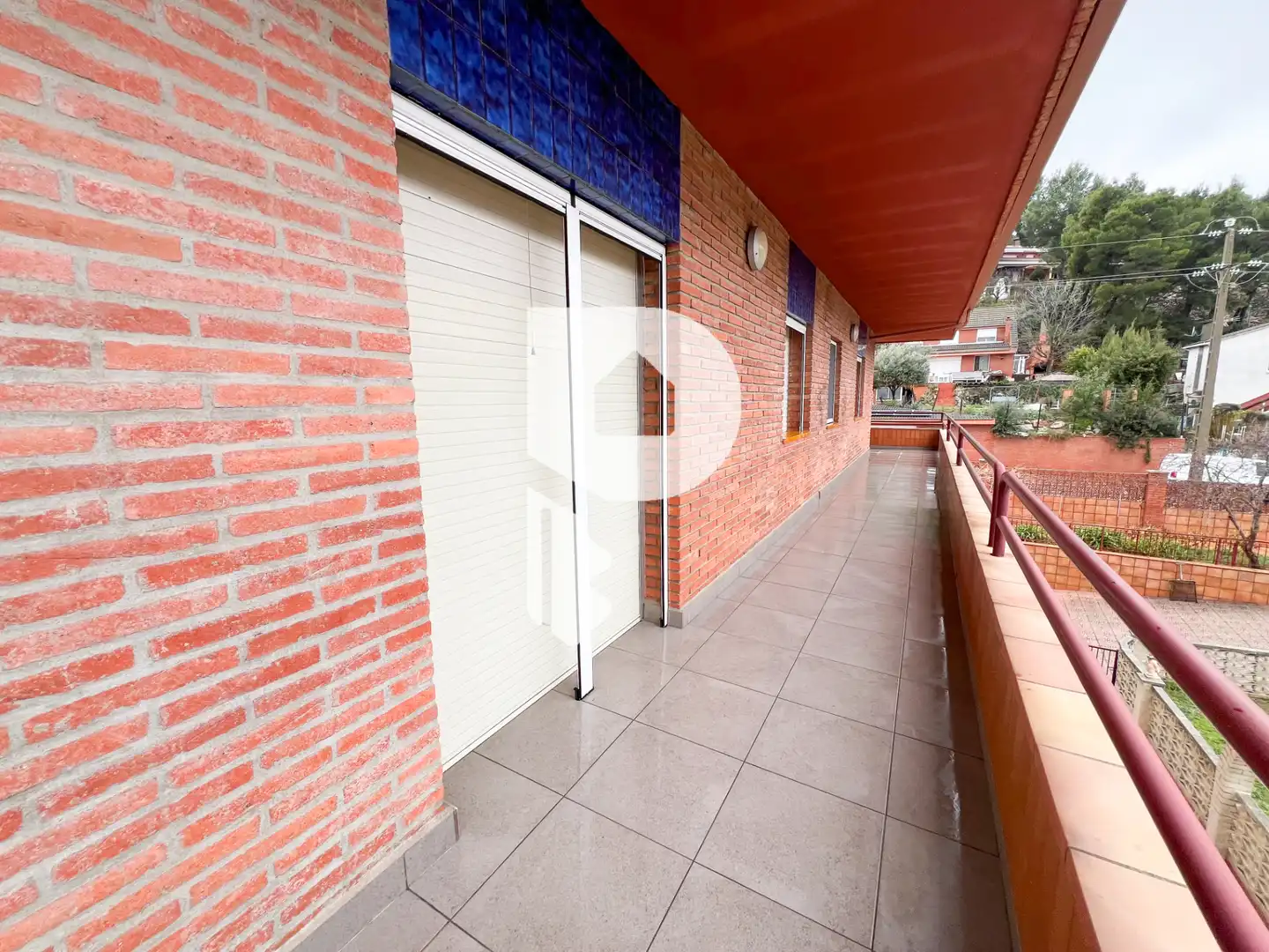 Vista exterior de Casa o xalet en venda en Vallirana amb Aire condicionat, Calefacció i Jardí privat
