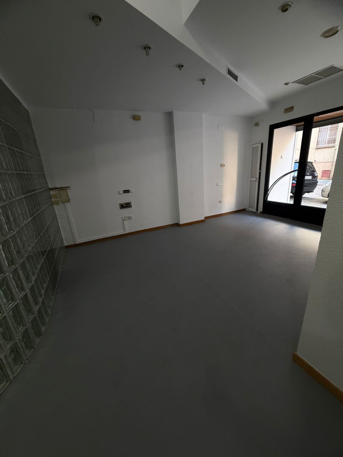 Local de lloguer en  Córdoba Capital amb Aire condicionat