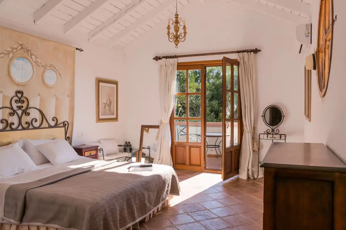 Habitación de Casa o chalet en venta en Marbella con Terraza y Piscina