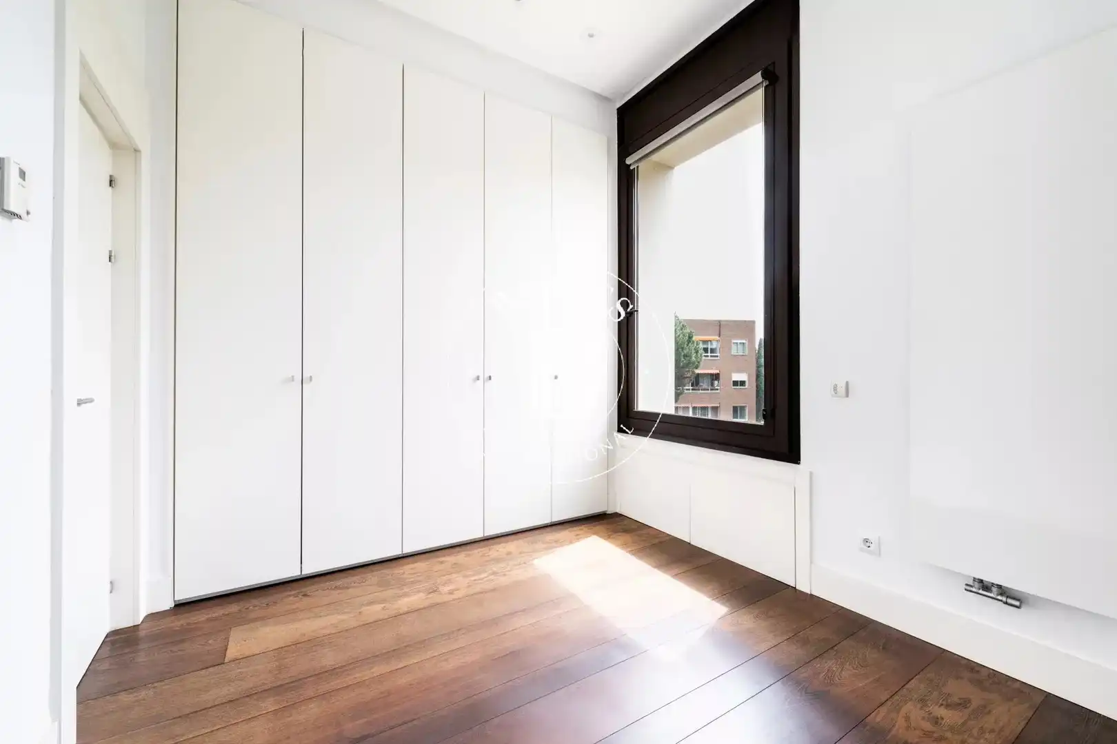Schlafzimmer von Wohnung zur Miete in Madrid mit Klimaanlage, Heizung und Privatgarten