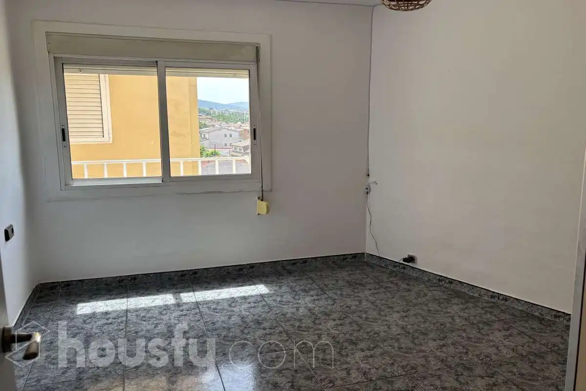 Flat for rent in Carrer del Dos de Maig, Parets del Vallès