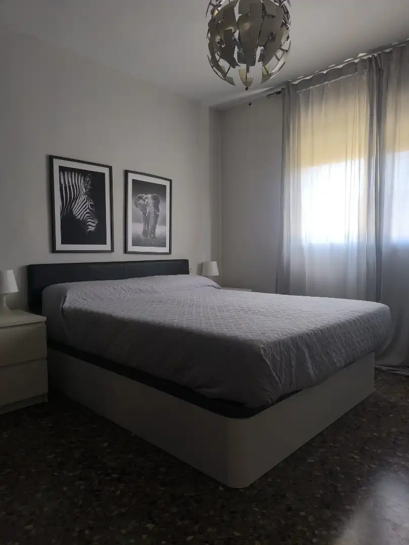 Habitación de Piso en venta en Xirivella con Aire acondicionado, Amueblado y Balcón