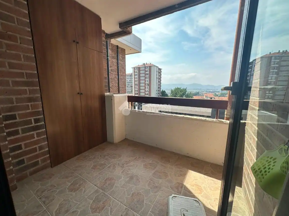 Balcony of Flat for rent in Santander  with Heating
