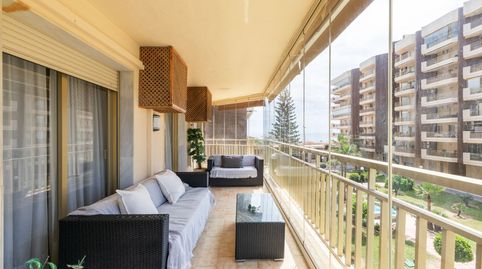 Foto 3 de Apartamento en venta en Puerto Deportivo, Fuengirola