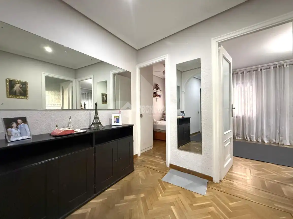 Piso en venta en Madrid con Calefacción