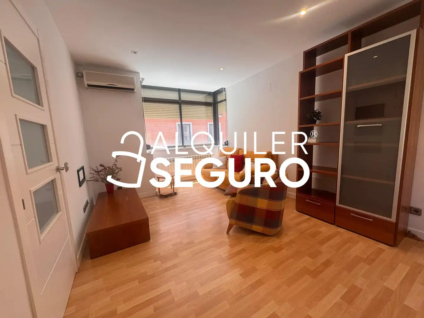 Sala de estar de Piso de alquiler en Madrid con Calefacción y Amueblado