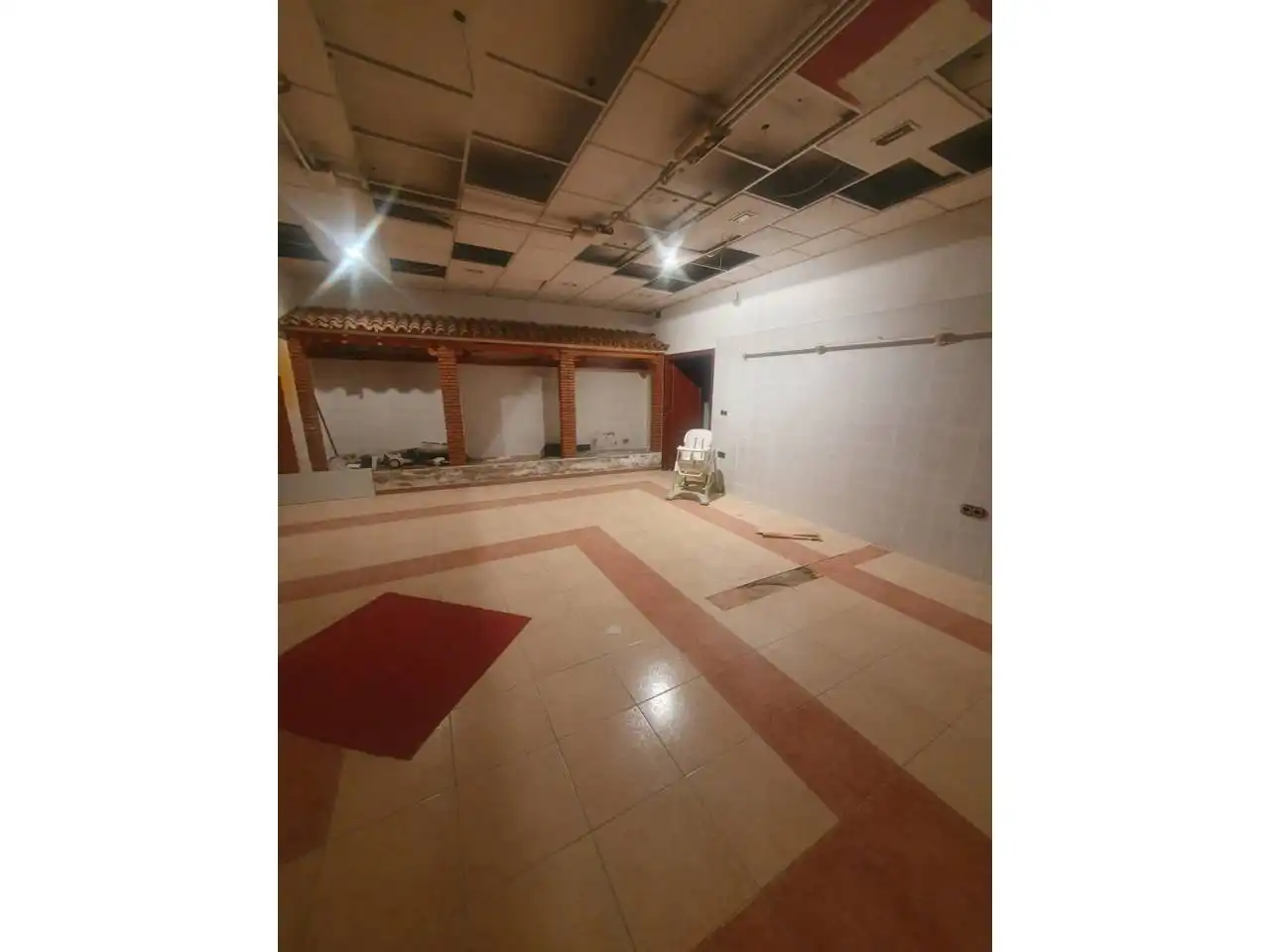 Local comercial en venda a Úbeda