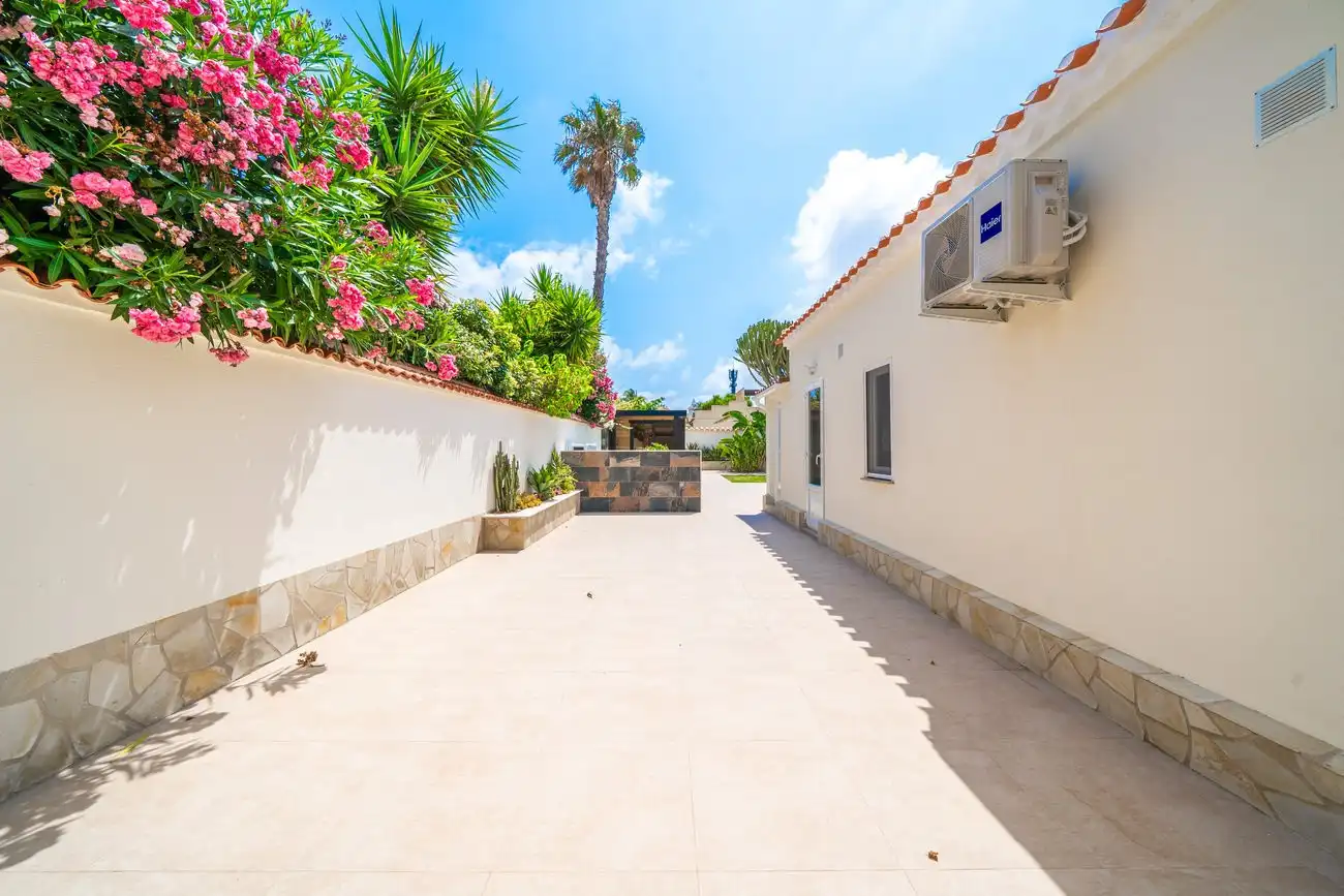Casa con piscina en venta en N/A, imagen 47