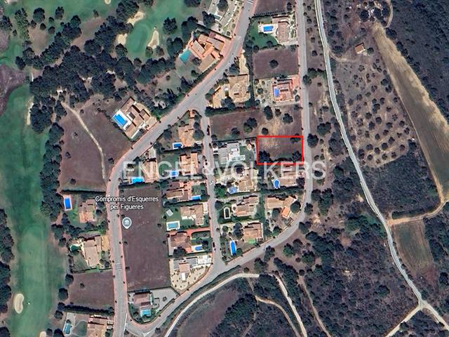 Terreno residencial en Venta en Calle Coll de la Macana en Peralada