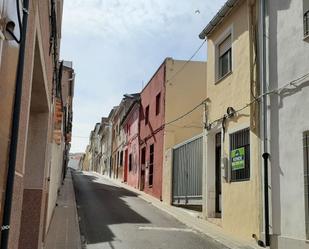 Exterior view of Single-family semi-detached for sale in La Font de la Figuera  with Alarm