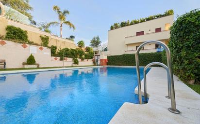 Swimming pool of Flat for sale in Rincón de la Victoria  with Air Conditioner, Heating and Private garden