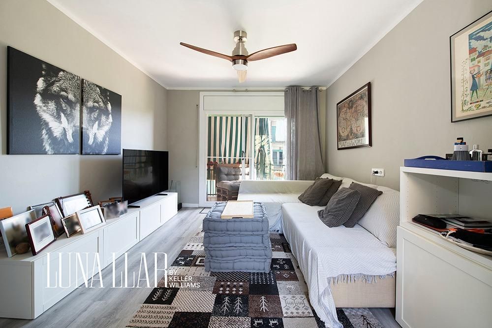 Bedroom of Flat for sale in Castelldefels  with Air Conditioner, Heating and Community pool