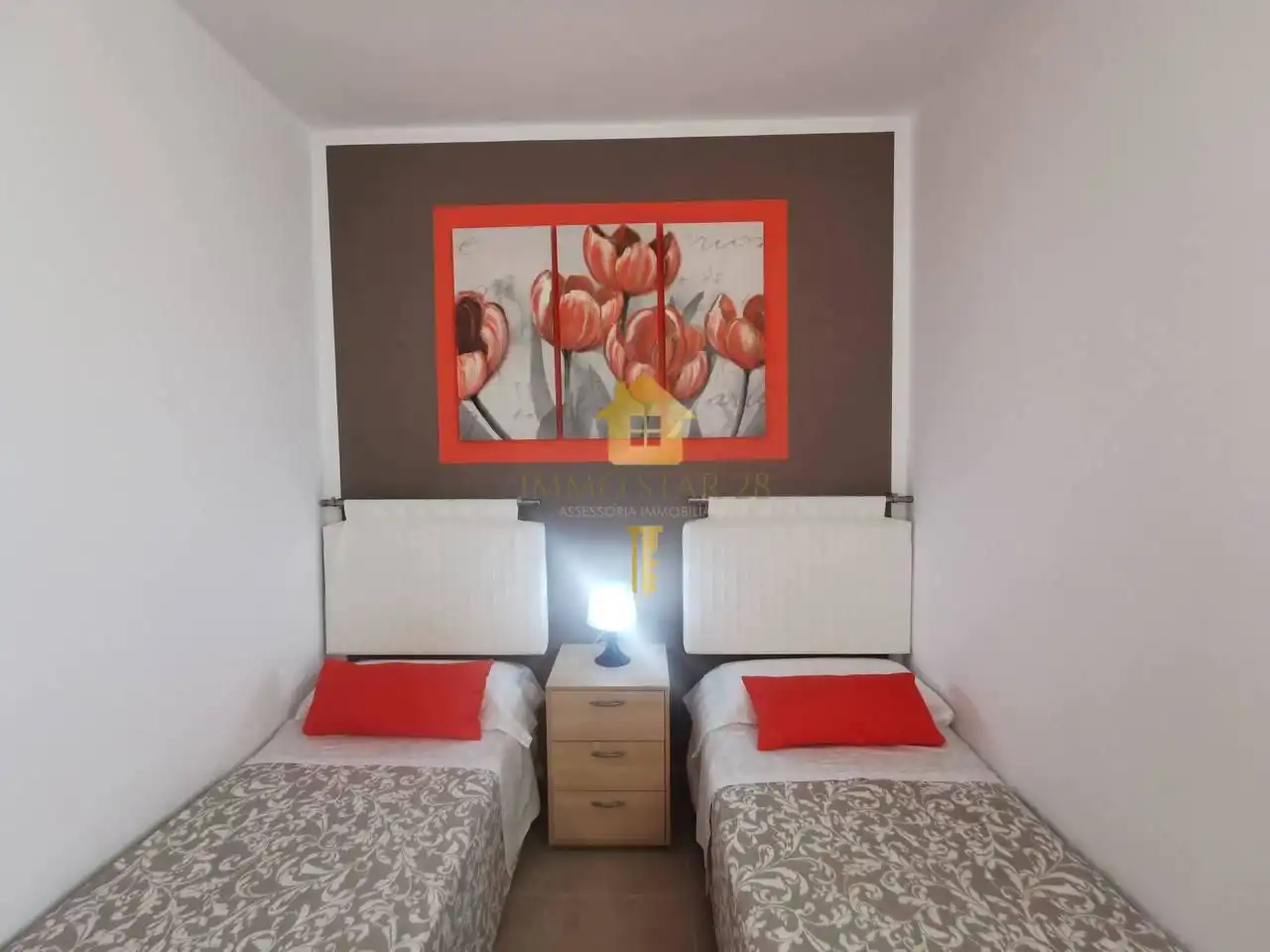 Habitación de Piso de alquiler en Roses con Aire acondicionado, Terraza y Trastero