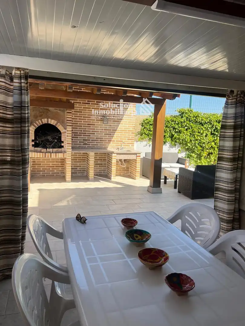 Chalet con piscina en venta en Martín Gaite, imagen 13