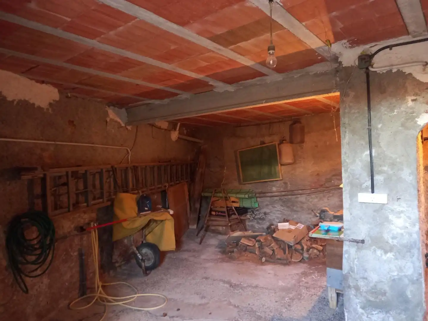 Casa o xalet en venda en Riba-roja d'Ebre amb Traster, Moblat i Balcó