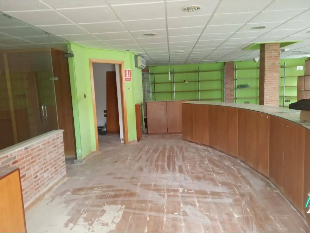 Business premises for sale in Calle  Belchite s/n esqu. Cl. Tafalla, imagen 8