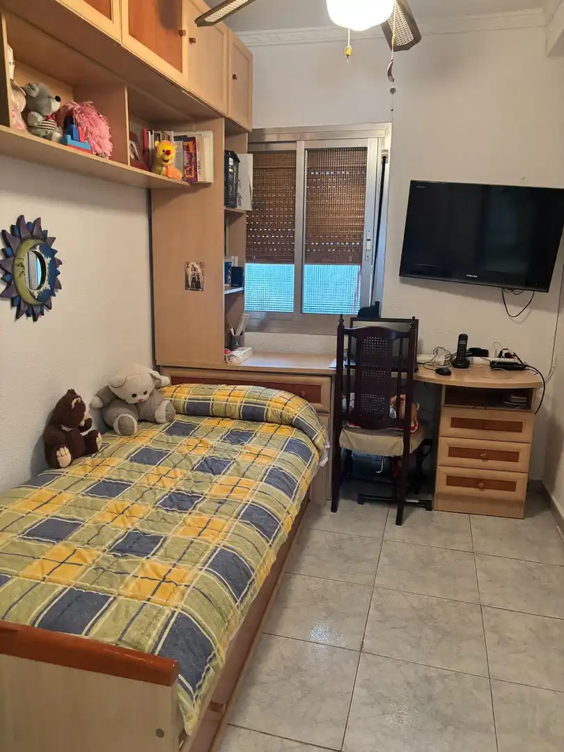 Habitación de Piso en venta en Córdoba con Calefacción