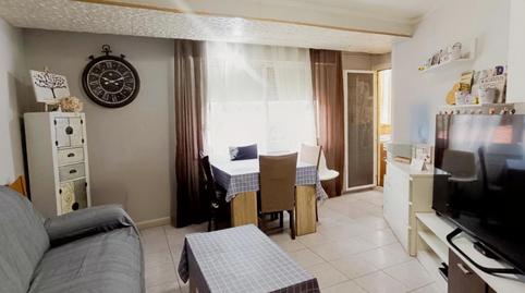 Foto 3 de Apartament en venda a Les Roquetes, Barcelona