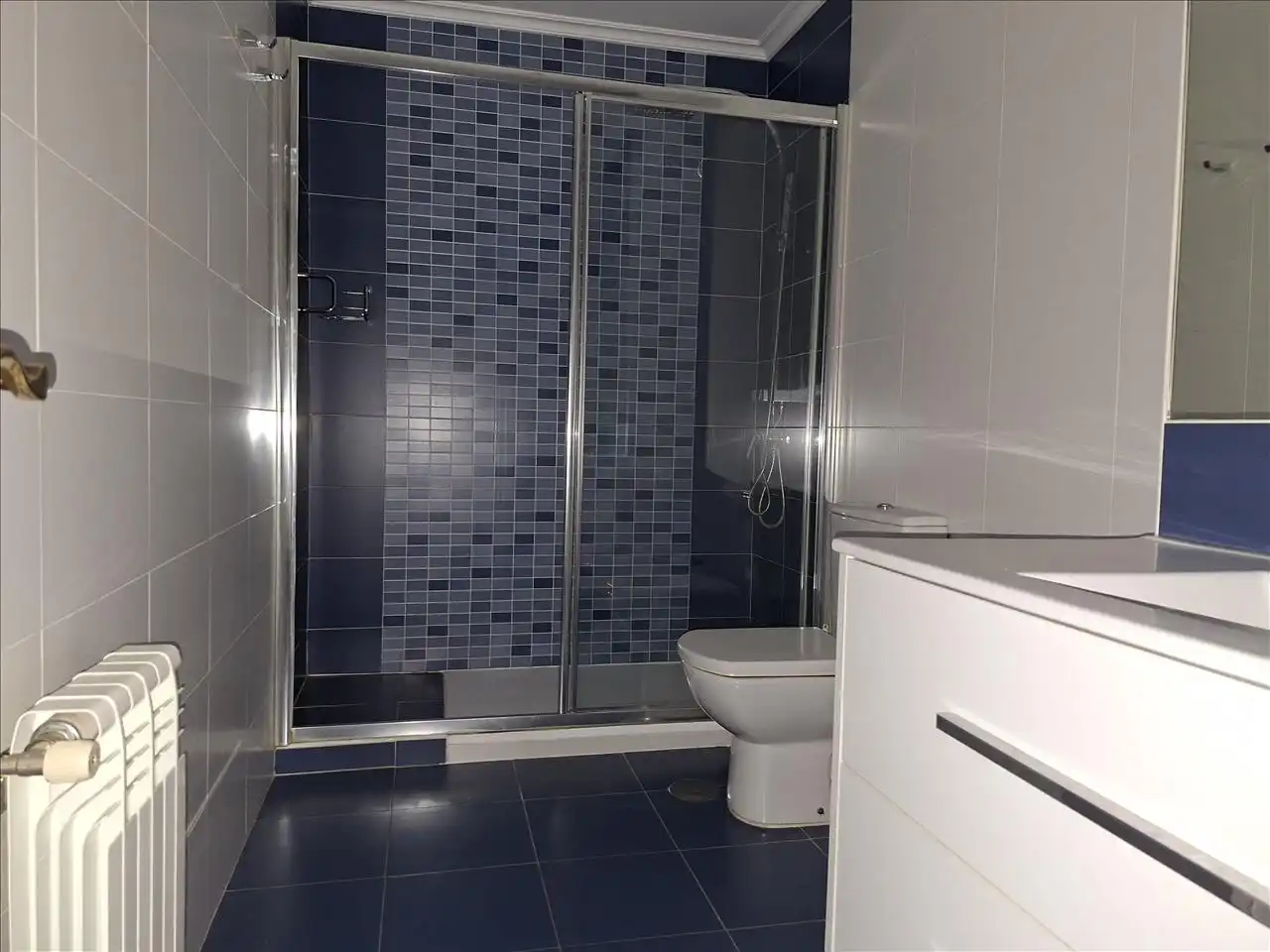Baño de Piso en venta en Gijón 