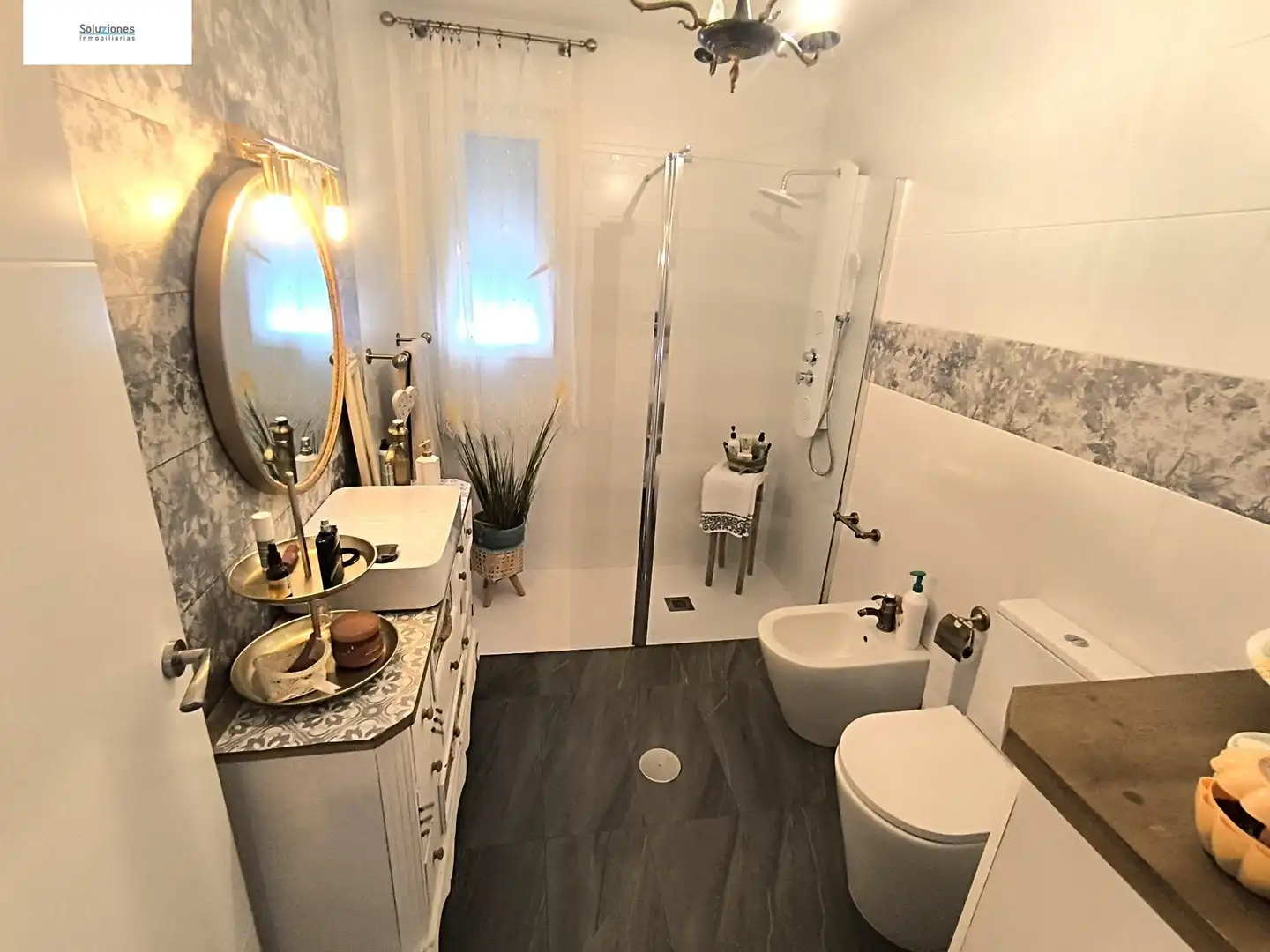 Baño de Casa o chalet en venta en Albacete con Calefacción, Jardín privado y Terraza