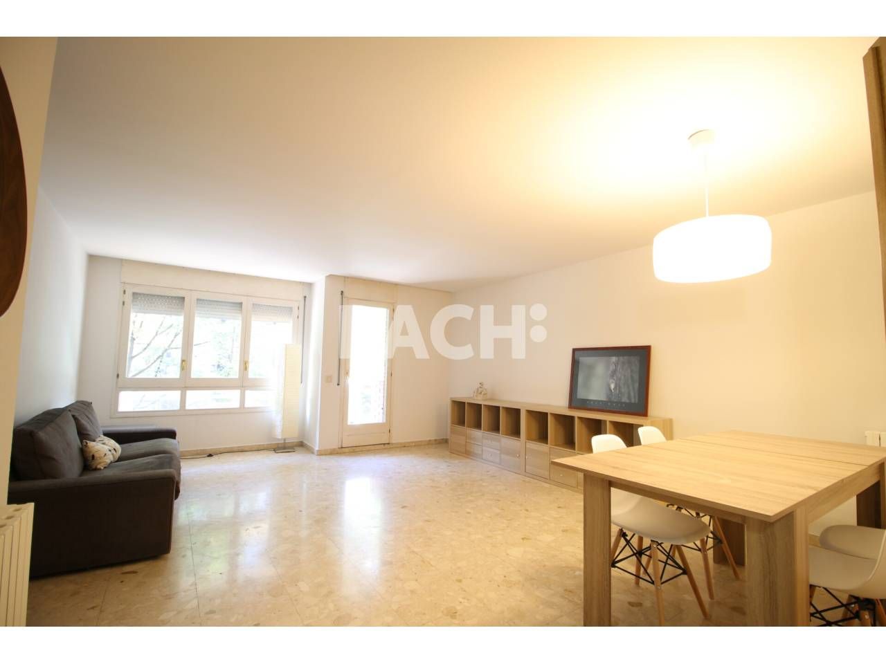 Living room of Flat to rent in Vic  with Furnished and Balcony