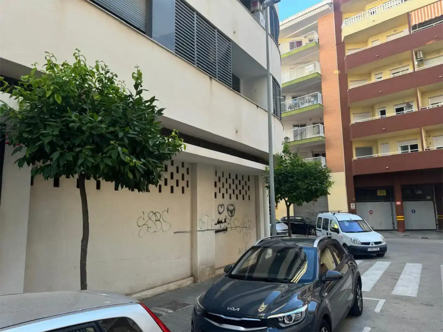 Aparcament de Local en venda en Dénia