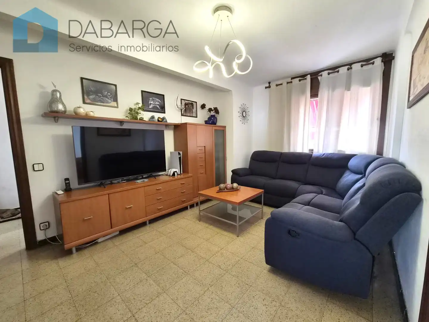 Living room of Flat for sale in Ripollet  with Air Conditioner, Parquet flooring and Oven