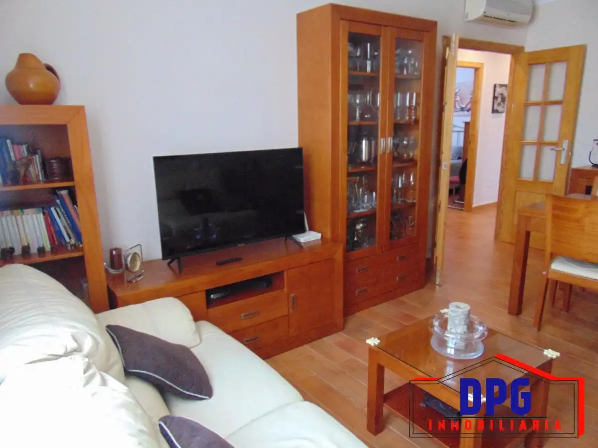 Sala de estar de Apartamento en venta en Garrucha con Aire acondicionado y Amueblado
