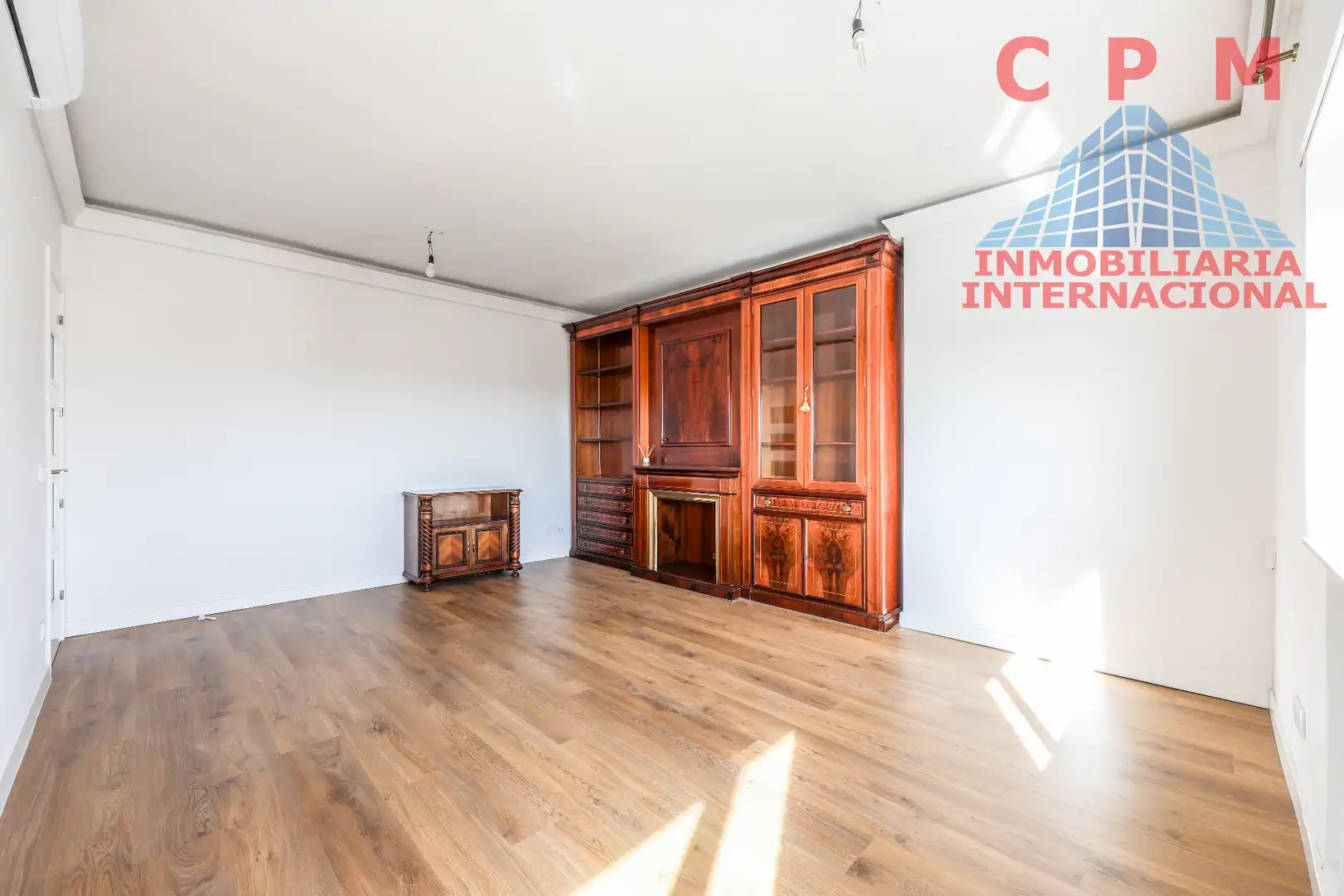Wohnzimmer von Wohnung zur Miete in Madrid mit Klimaanlage, Heizung und Parkett