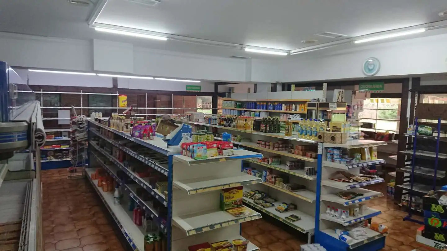 Local comercial en alquiler en Las Arenas, imagen 8