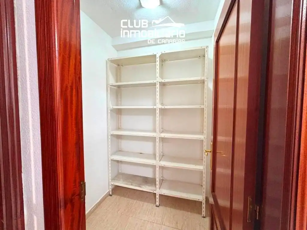Flat for rent in Avenida EMBAJADOR ALBERTO ARMAS, La Laguna