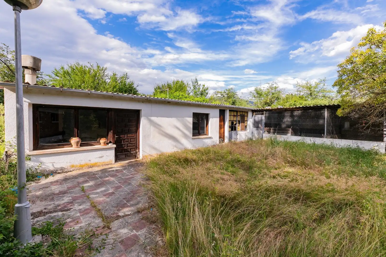 Außenansicht von Country house zum Verkauf in Sabiñánigo mit Heizung, Privatgarten und Terrasse
