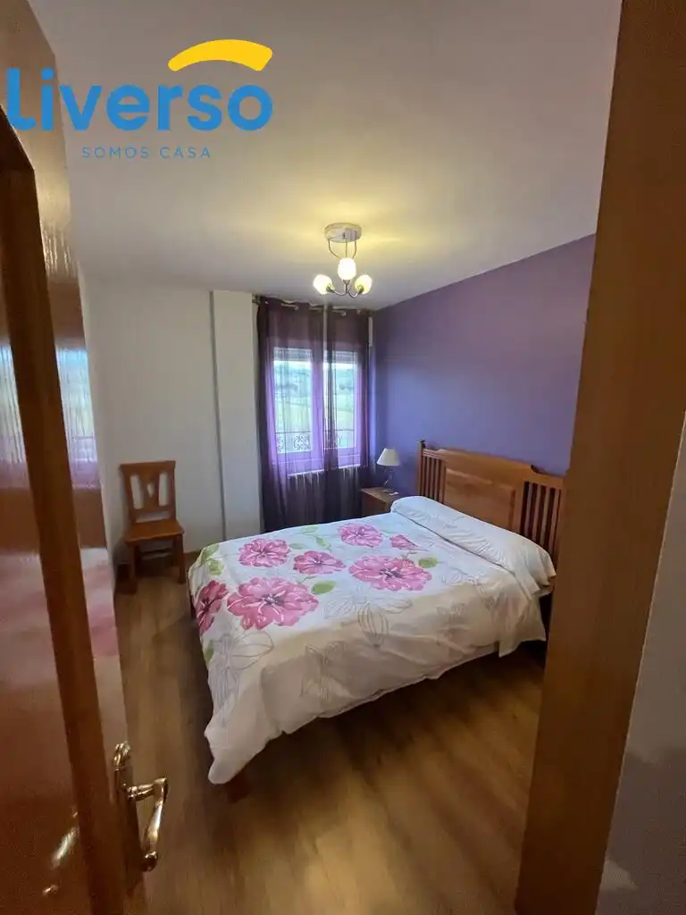 Habitación de Finca rústica en venta en Villaquirán de los Infantes con Calefacción, Terraza y Piscina