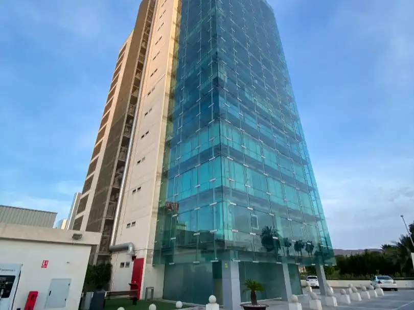 Vista exterior de Oficina de lloguer en Murcia amb Aire condicionat, Calefacció i Moblat
