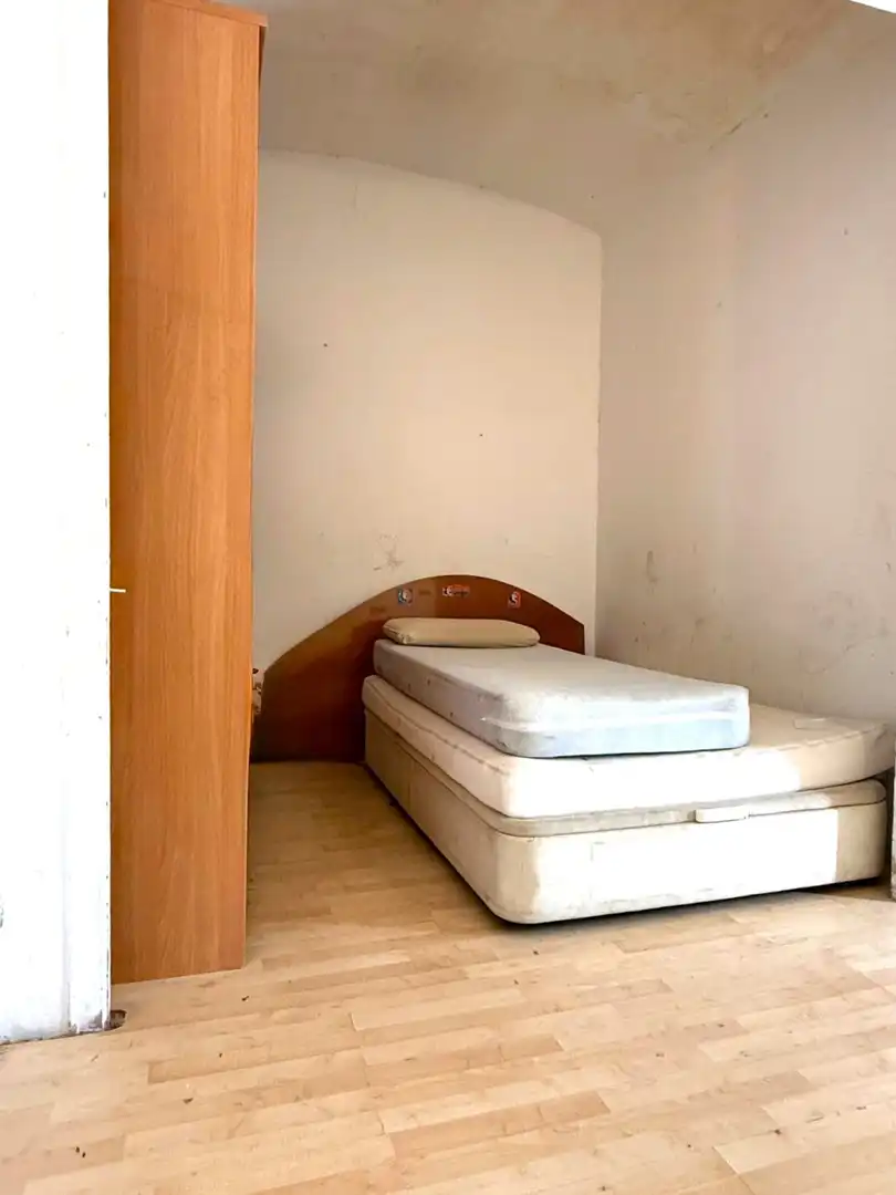 Habitación de Casa o chalet en venta en Sant Boi de Llobregat con Jardín privado, Terraza y Trastero
