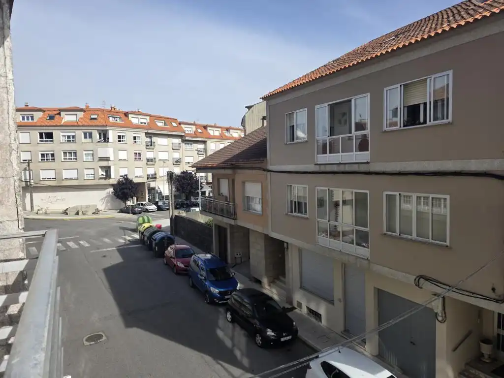 Exterior view of Flat for sale in Vilanova de Arousa  with Parquet flooring, Furnished and Balcony